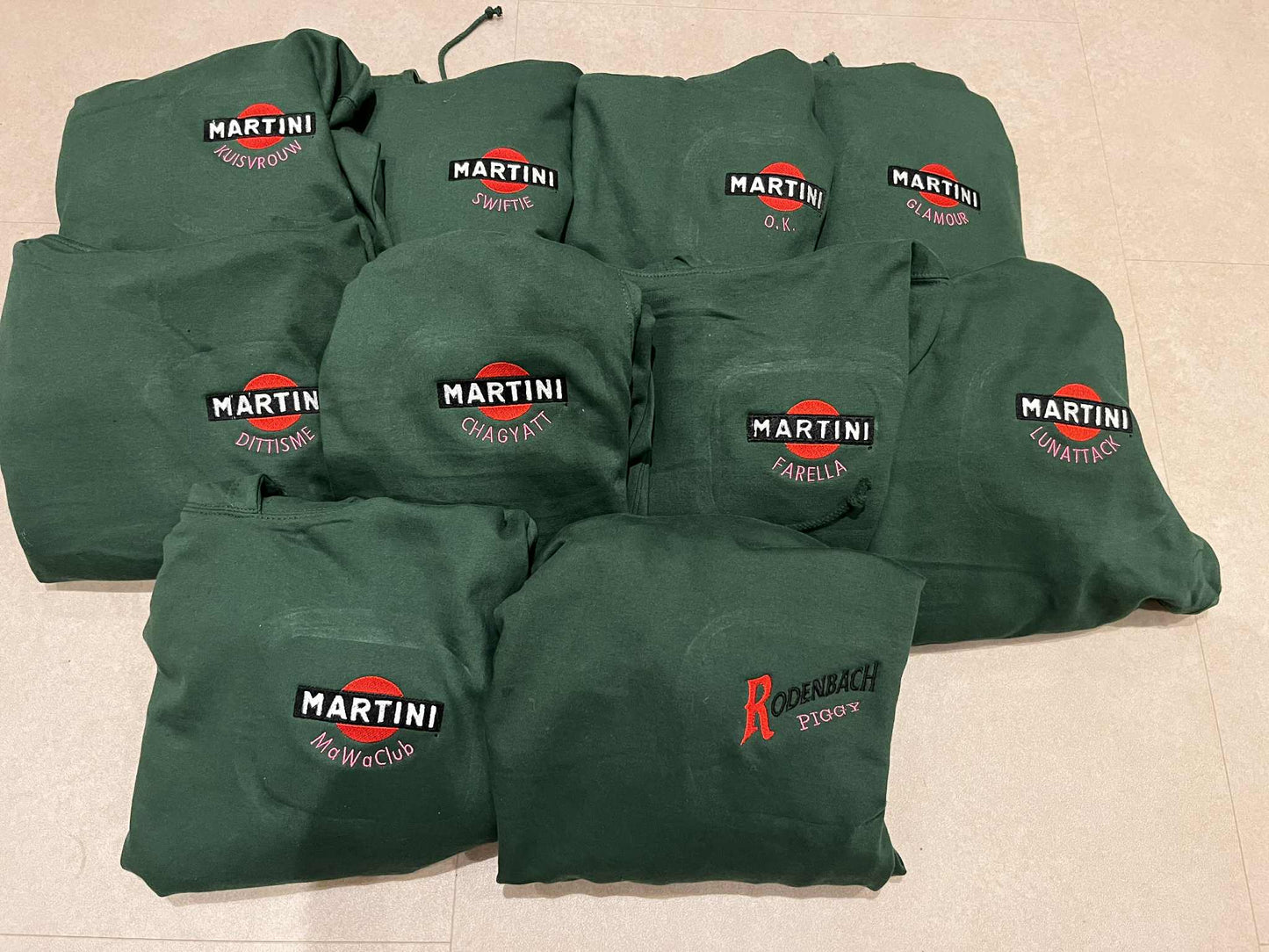 Gepersonaliseerde groepstruien (minimale afname 5 stuks)