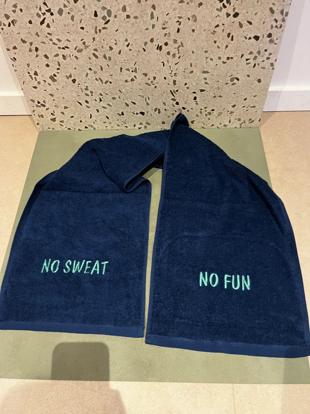 Sporthanddoek geborduurd met leuke of eigen tekst