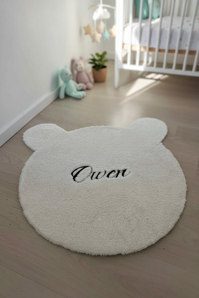 Gepersonaliseerd Tapijt met Naam Geborduurd ideaal voor de Babykamer