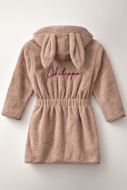 Gepersonaliseerde kinderbadjas met naam geborduurd